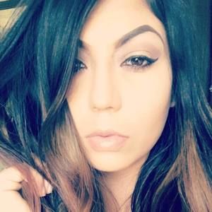 Meet your Posher, Paulina